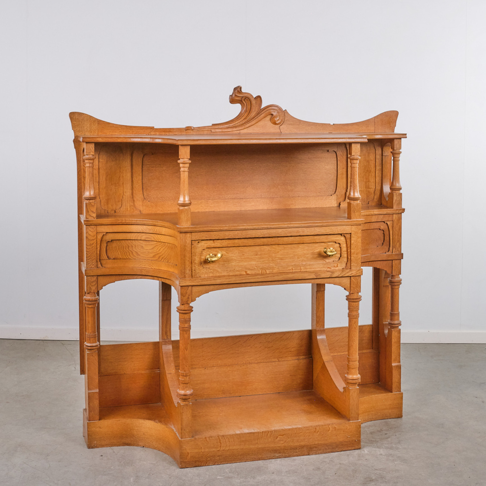 Flanders auctions Staand