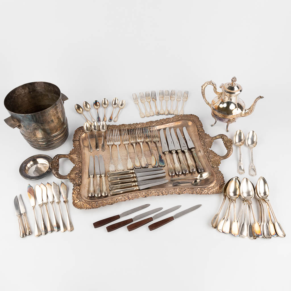  An assembled collection of table accessories, silver-plated metal. 