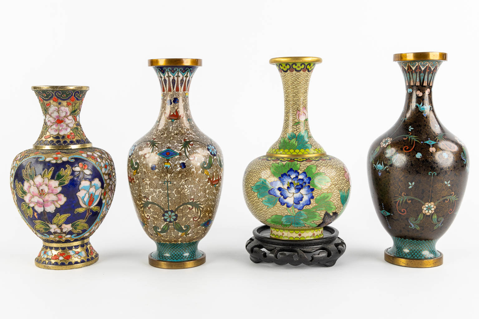 Twelve pieces of Cloisonné enamelled vases and trinklet bowls. Three pairs. (H:23 cm)