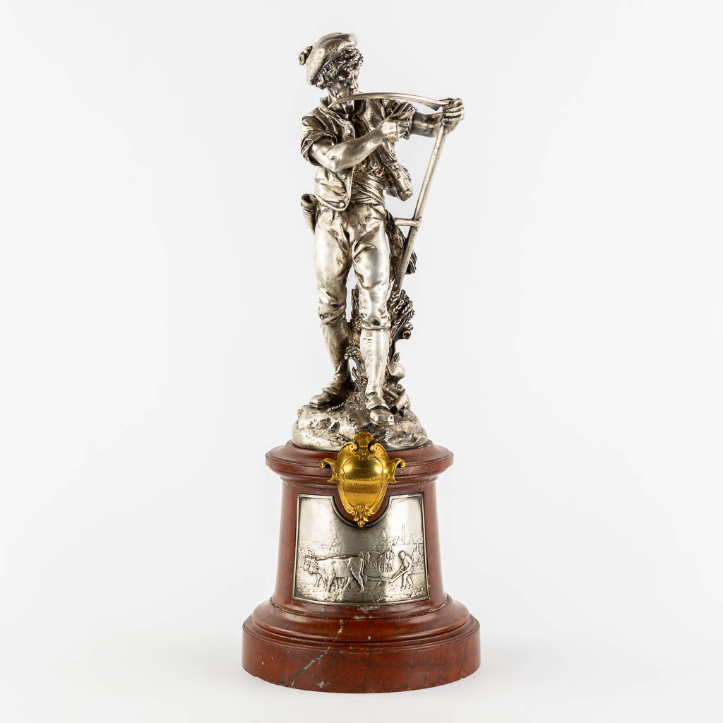 Christofle et Cie, 'Le Faucheur', prix D'agricole de la France, 1885. An antique Trophy. 