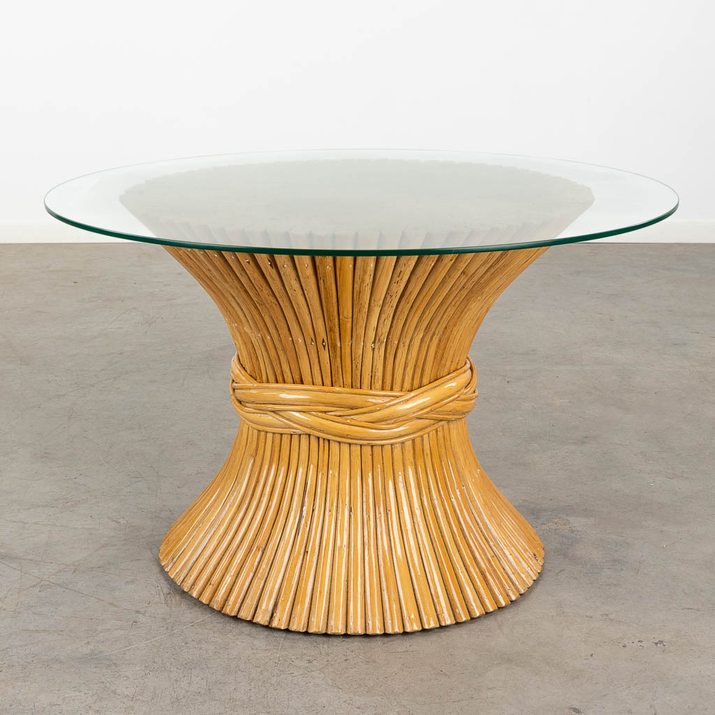 John MCGUIRE (1920-2013)(Attr.) 'Sheaf of Wheat Coffee Table, Bamboo Coffee table' with a glass top. (H:56 x D:90 cm)