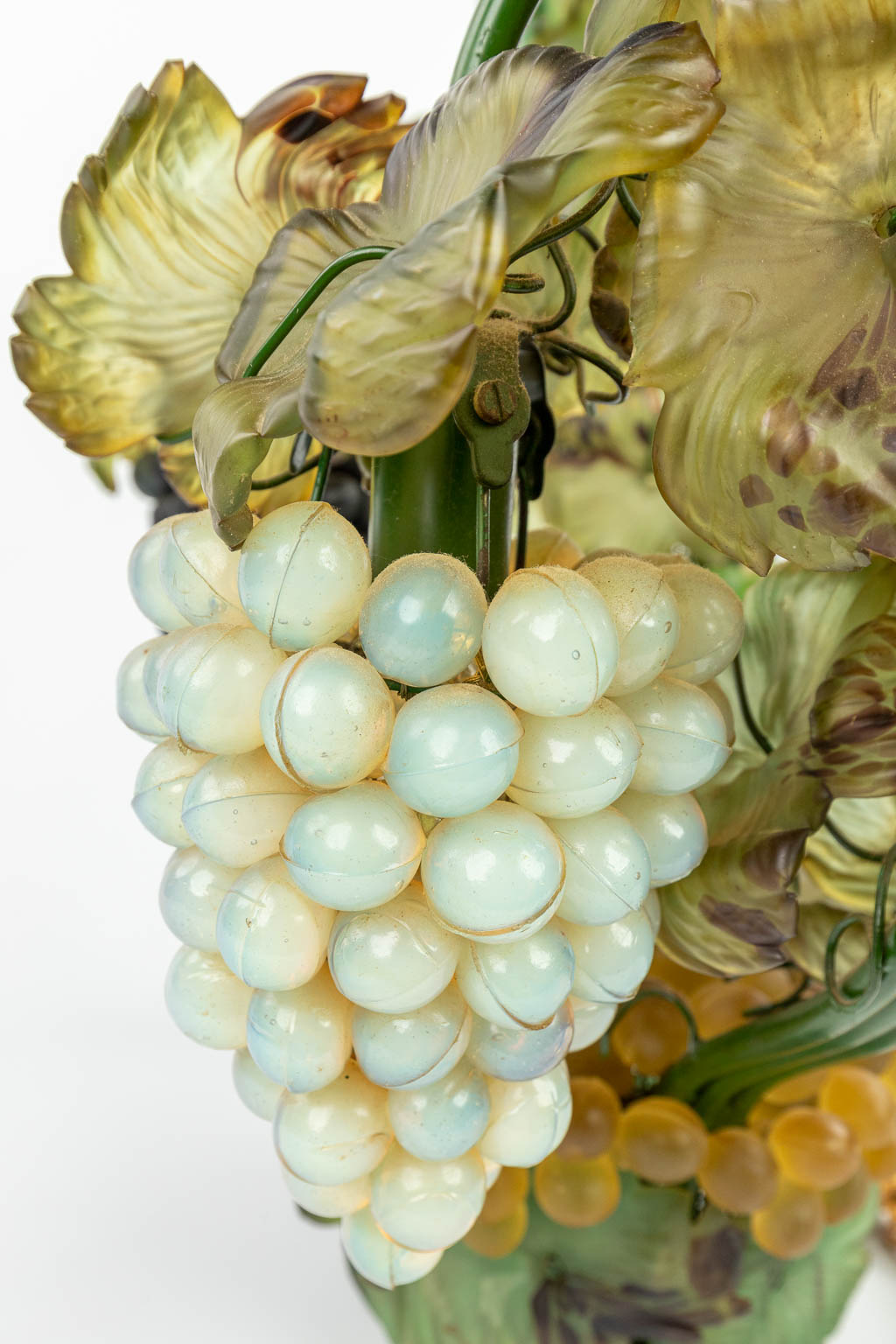 Cesare TOSO (XX-XXI) 'Grape Table Lamp' en exceptional lamp made of colored glass. (H:60cm)