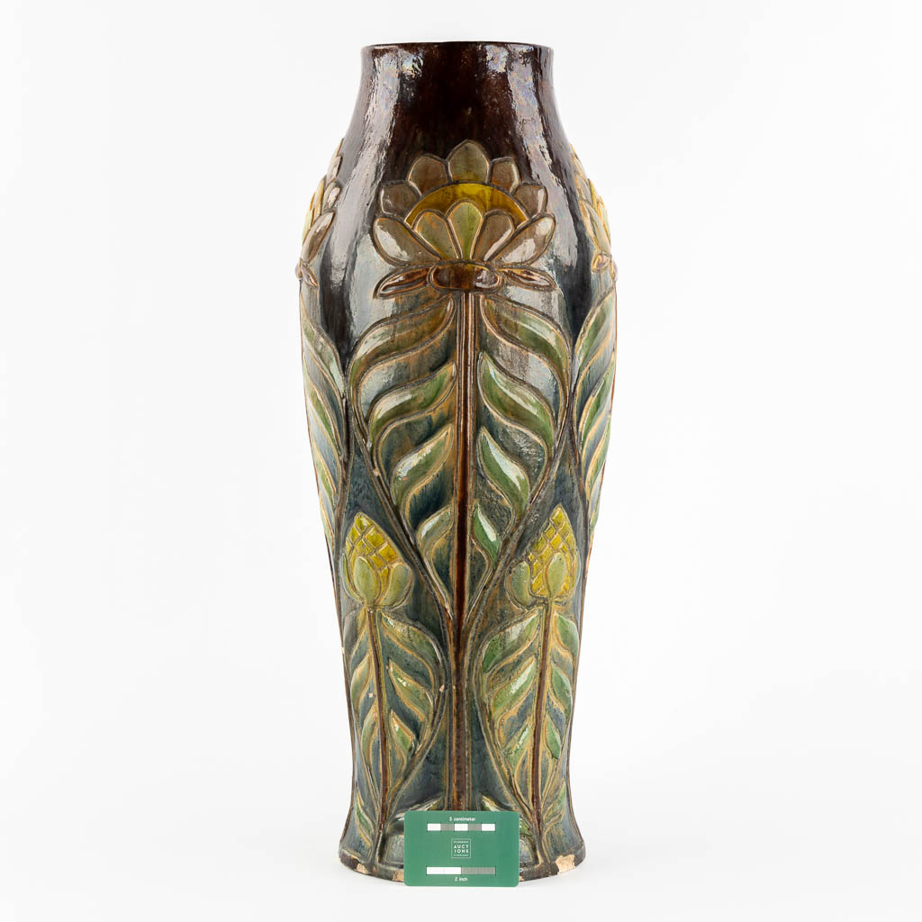 Flemish Earthenware, a large vase, Art Nouveau. (H:61,5 x D:22 cm)