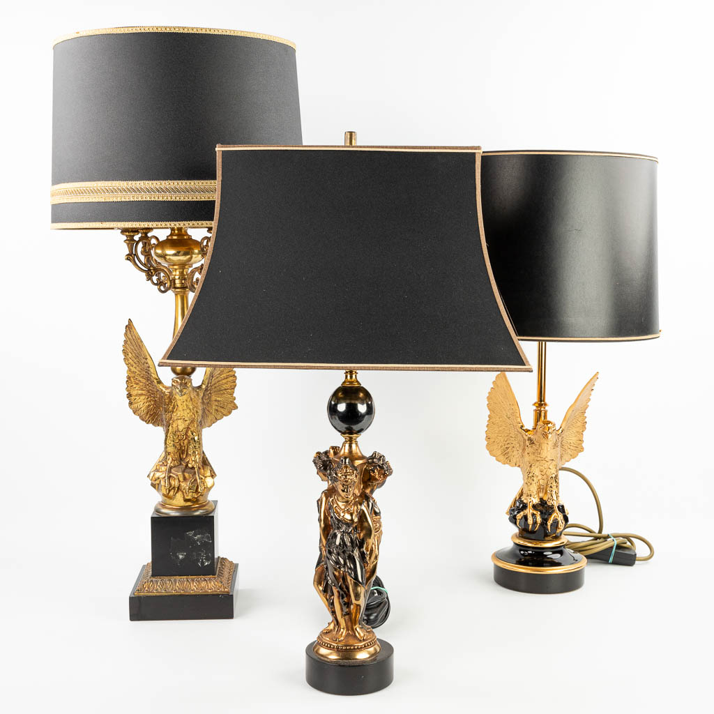 A collection of 3 lamps in Hollywood Regency style and made by Deknudt. (H:92cm)
