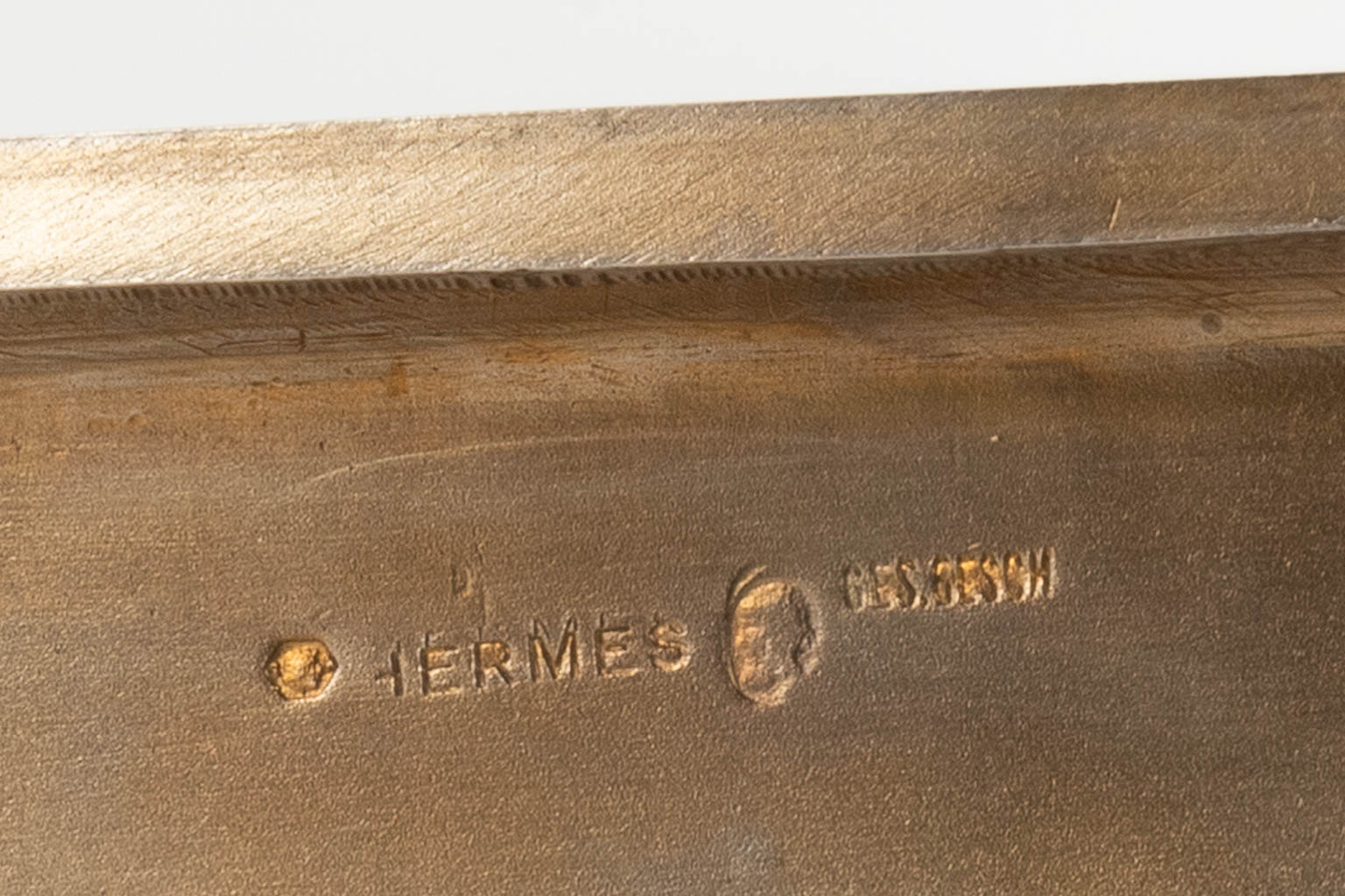 Hermès Paris, een sigarettendoos, zilver (W:11 x H:9 cm)