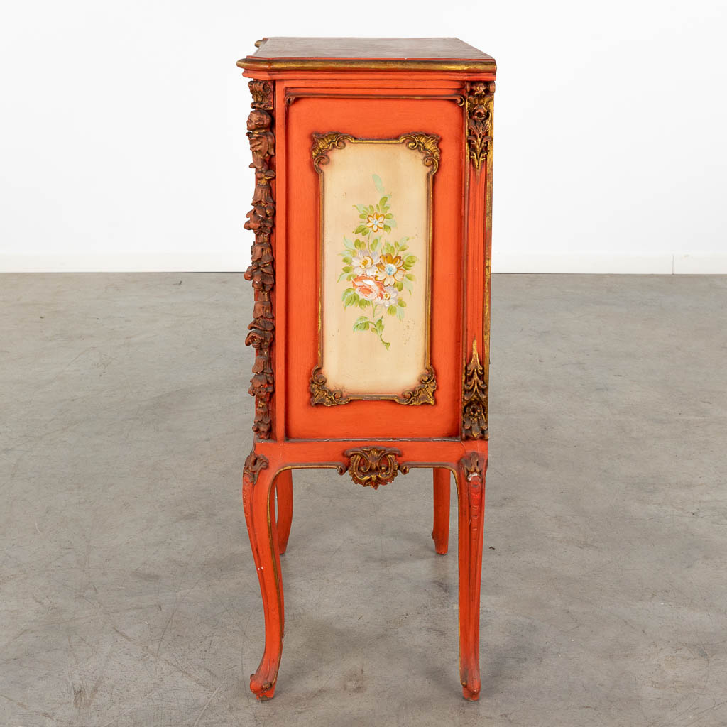 A decorative night-stand with hand-painted flower decor. 20th C. (D:36 x W:56 x H:95 cm)