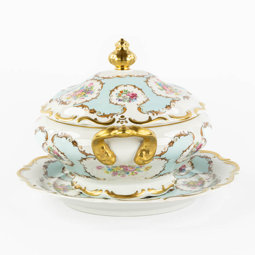 Limoges, a tureen on a large platter. Hand-painted flower decor. (D:31 cm)