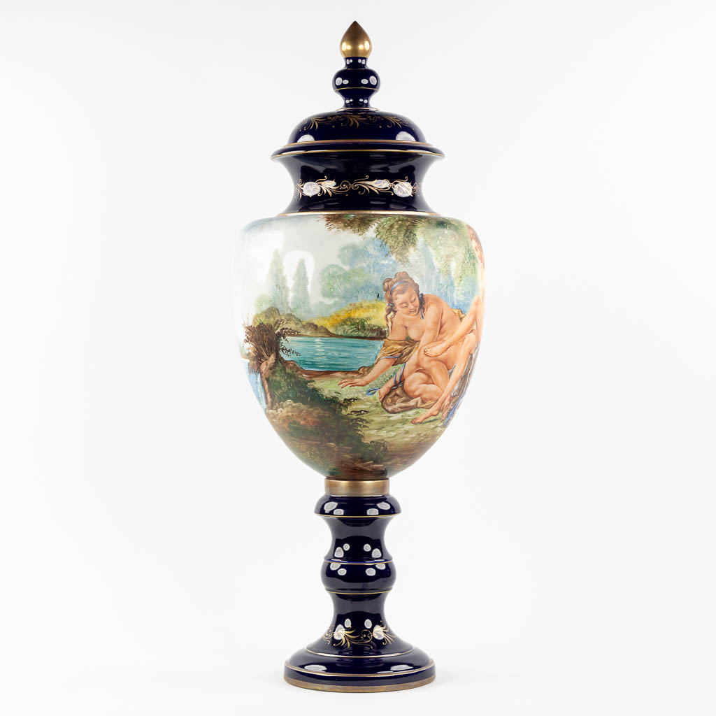 Capodimonte Italy, a large vase with hand-painted decor 