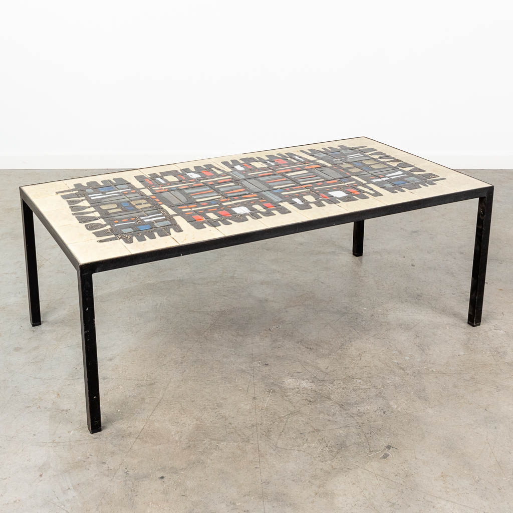Elisabeth VANDEWEGHE (XX-XXI) 'Coffee Table for Perignem' (L:108 x W:55 x H:40 cm)