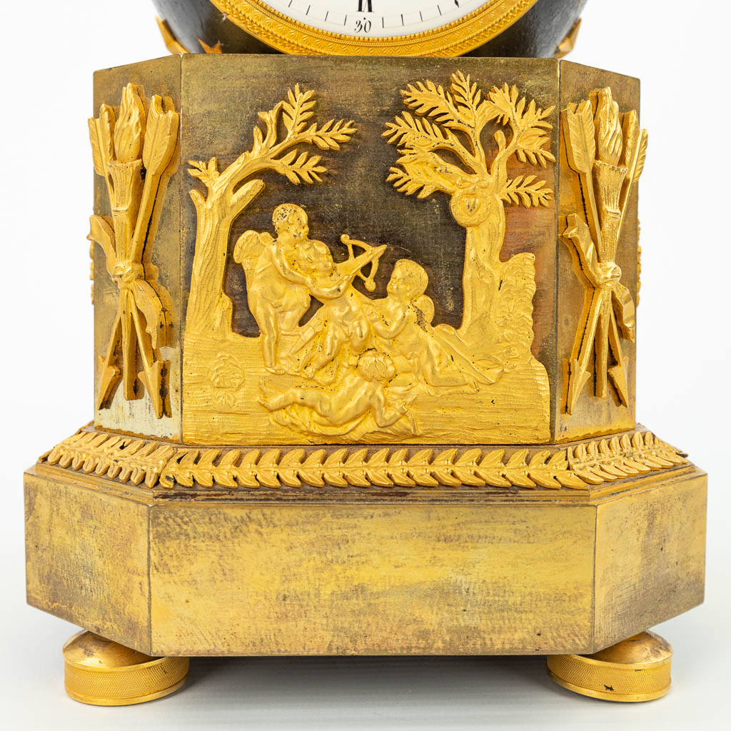 An exceptional mantle clock 