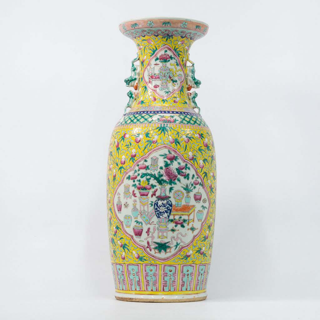  Chinese vase