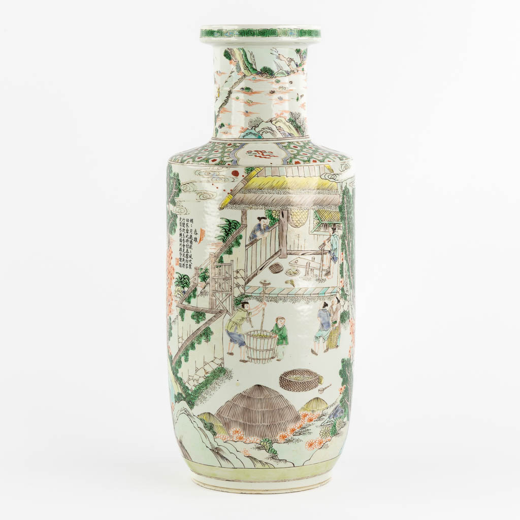 Lot 021 A Chinese Famille Verte 'Roulleau' vase with scènes of rice production. (H:46 x D:18 cm)