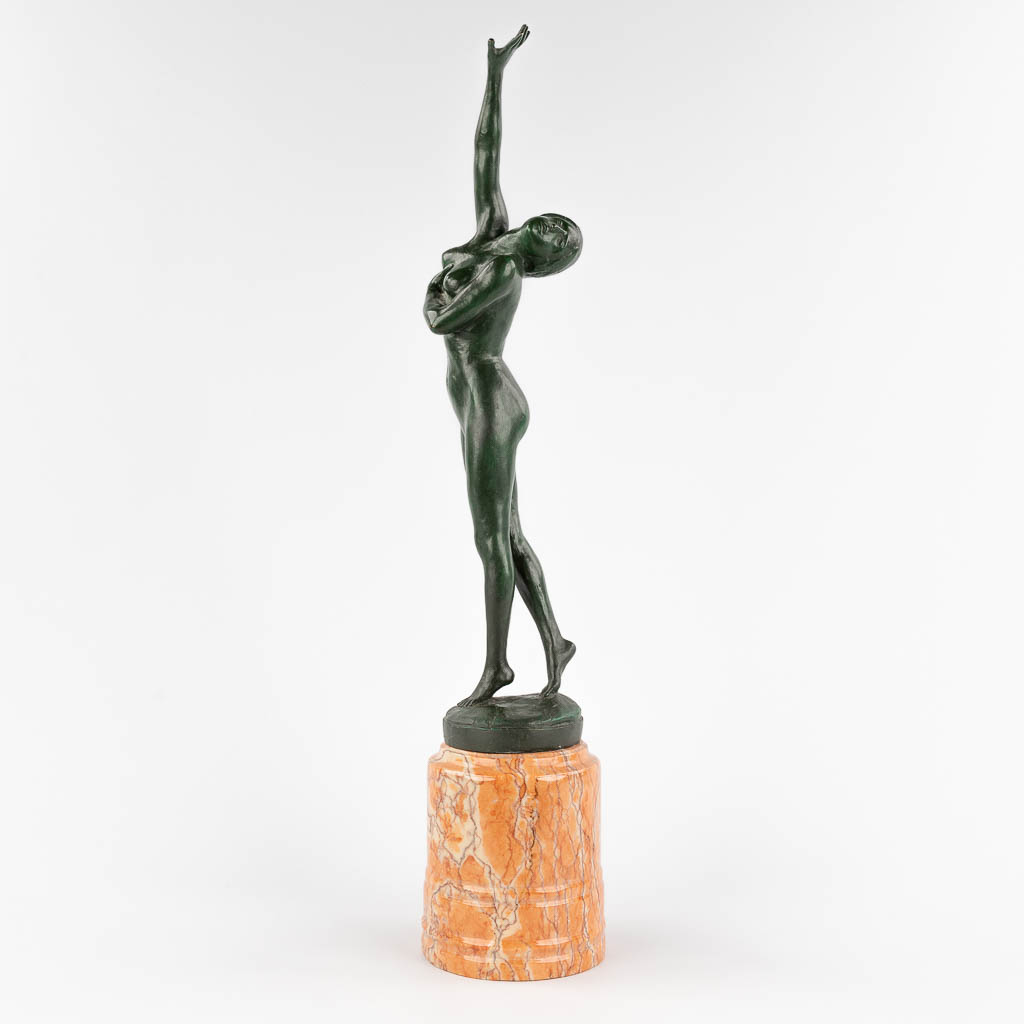 Alimondo CIAMPI (1876-1939) "Nudo Femminile' gepatineerd brons op een marmer sokkel. 1937. (W: 9 x H: 42,5 cm)