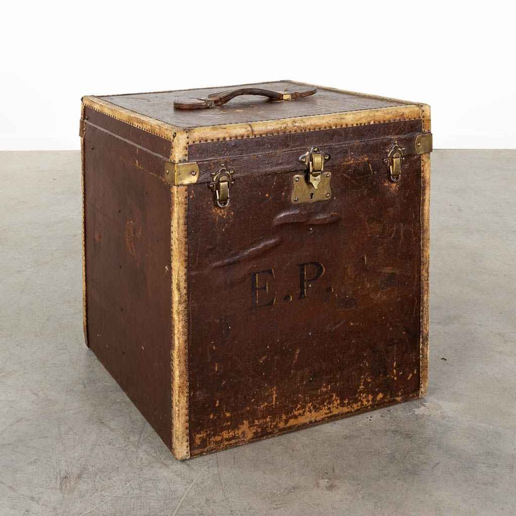 A decorative traveller's suitcase in the style of Louis Vuitton. Finished with donkey leather. (D:51 x W:51 x H:56 cm)
