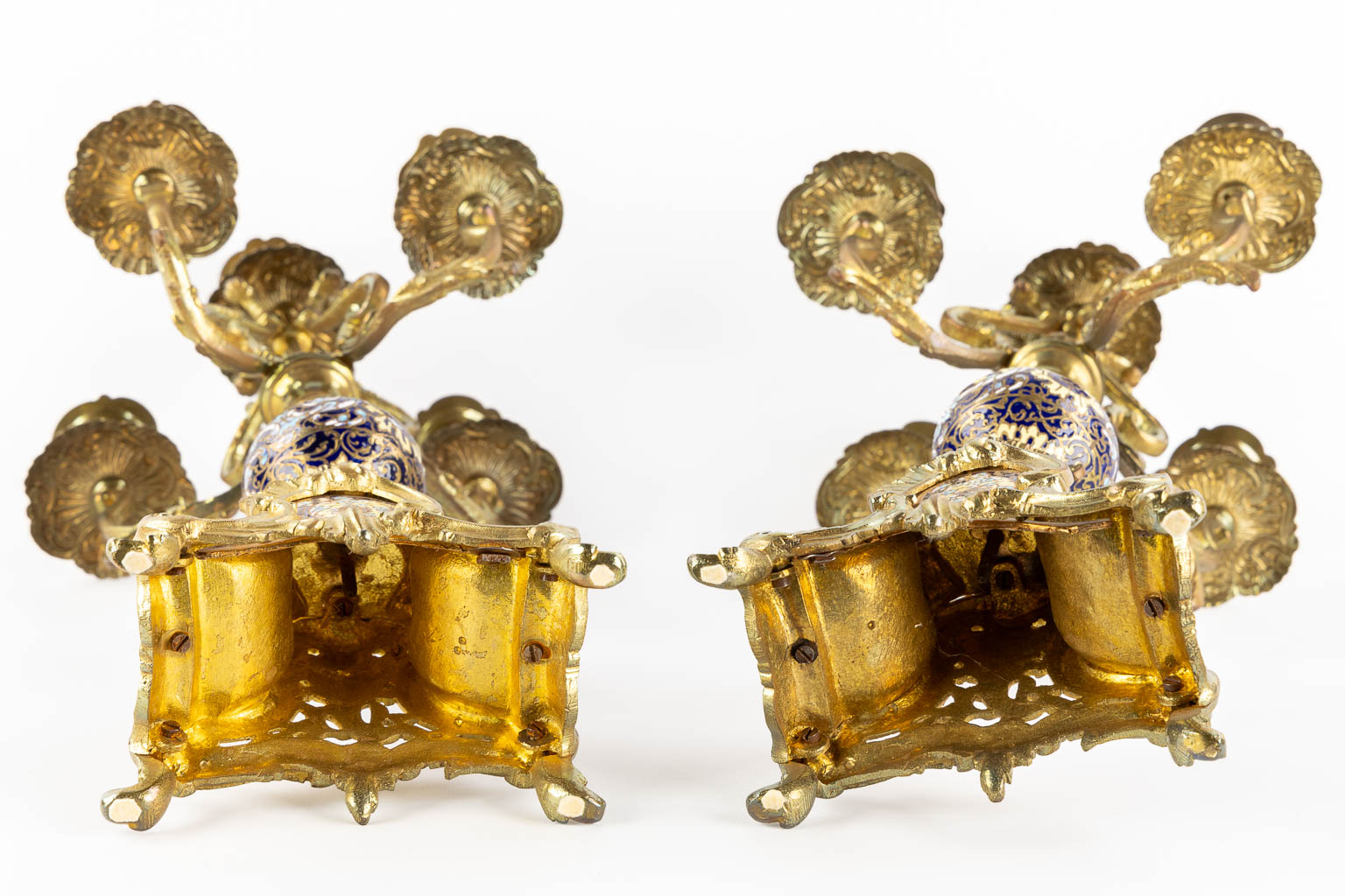 Two pairs of candelabra, bronze and cloisonné, Empire and Louis XVI style. (H:49 x D:26 cm)