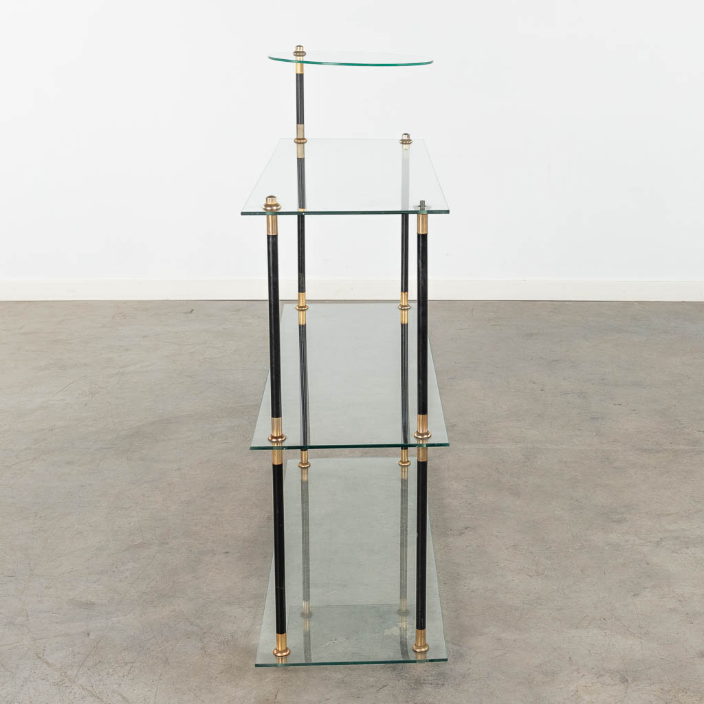 A mid-century shop rack, glass and metal. Circa 1960. (D:30 x W:90 x H:92 cm)
