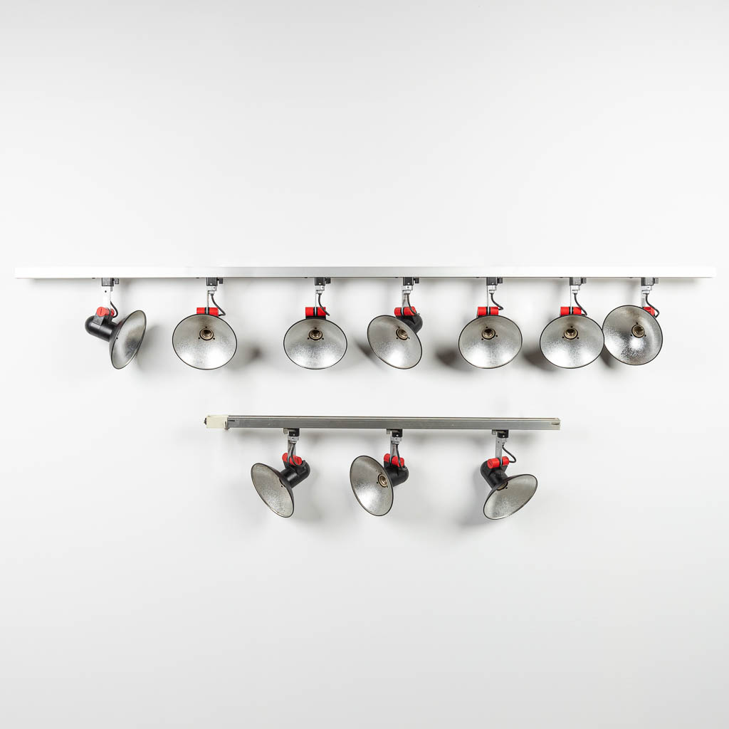 Roger TALLON (1929-2011) for ERCO, a modular lighting system with 10 points of light. 