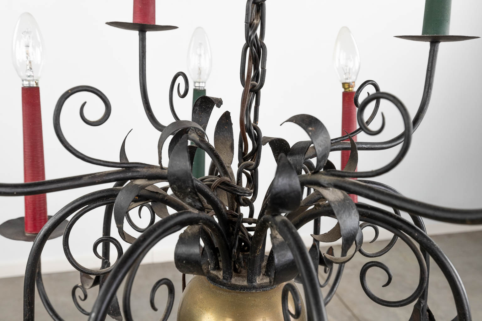 A Chandelier, copper and wrought iron. Circa 1950. (H:71 x D:67 cm)