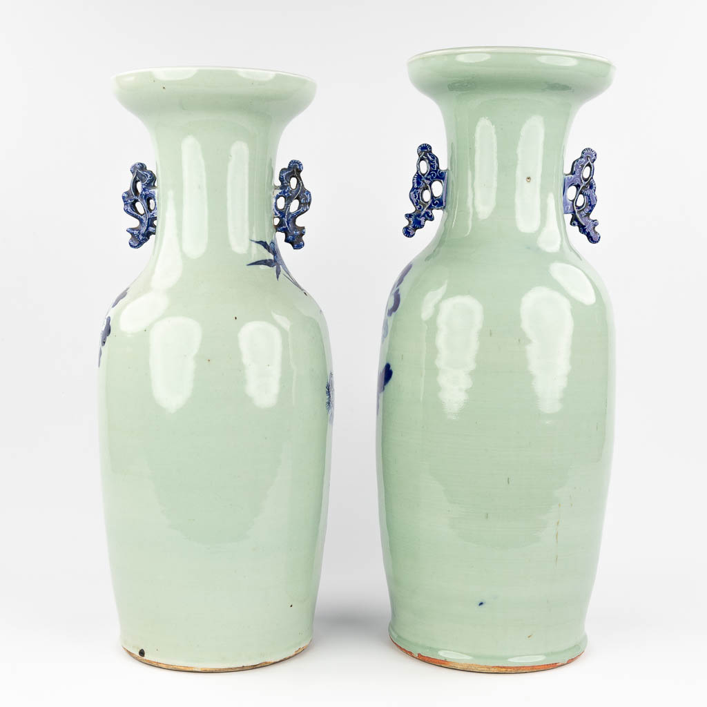 A set of 2 Chinese vases, blue-white decor. 19th/20th C. (H: 58 x D: 23 cm)