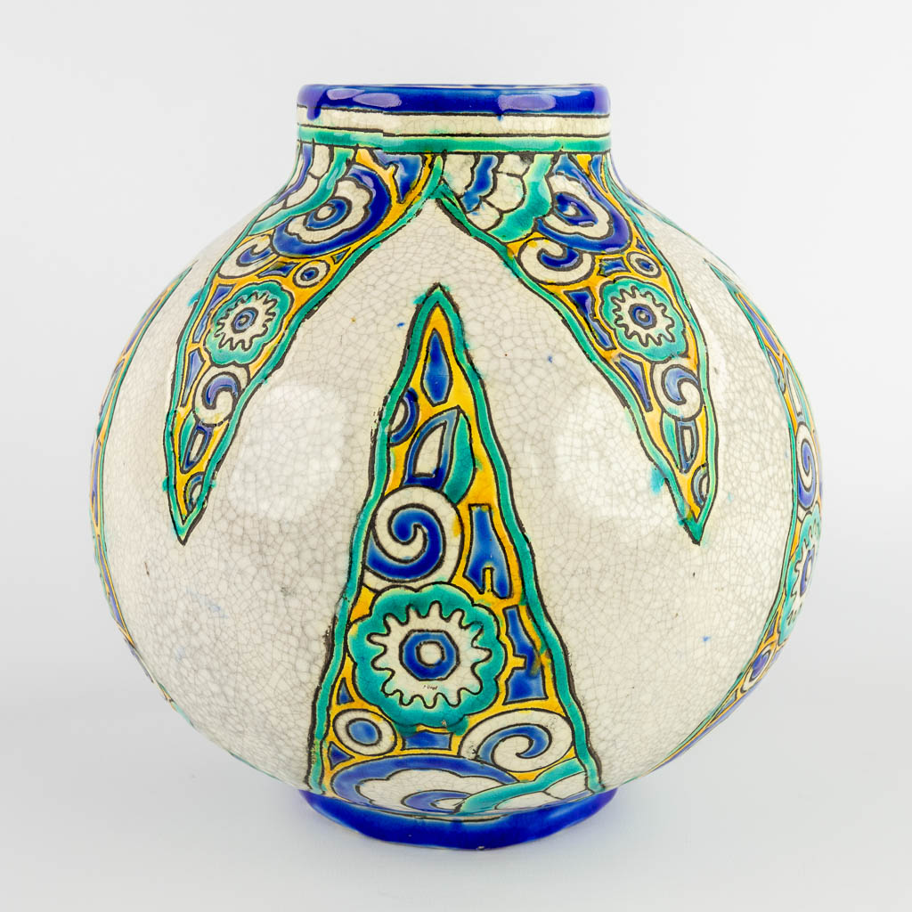 Charles CATTEAU (1880-1966) 'Vase', decor 1101 (H:23 x D:23 cm)