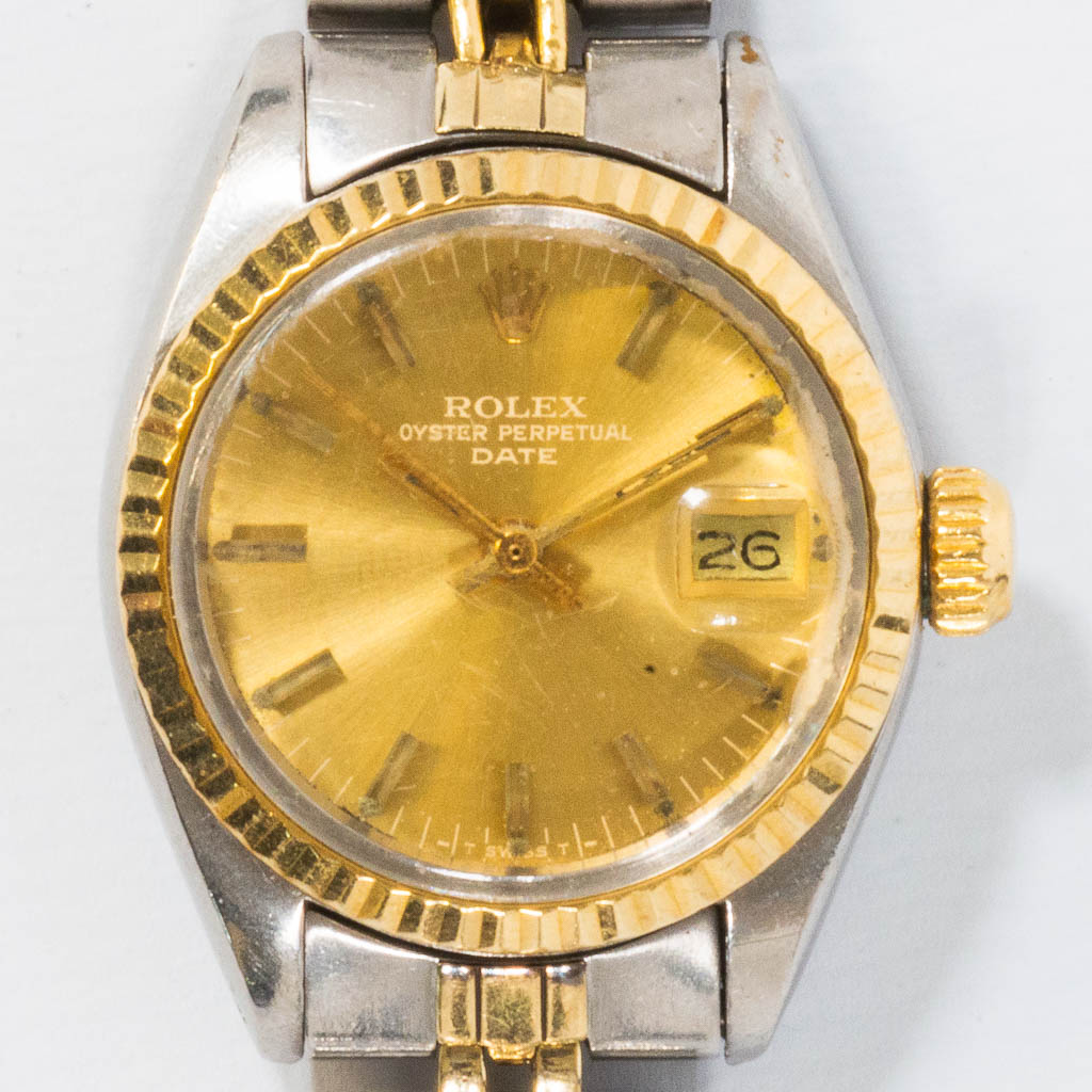 Een Rolex Oyster Perpetual Date, automatisch dameshorloge, referentienummer 6917 met originele jubilee band. 