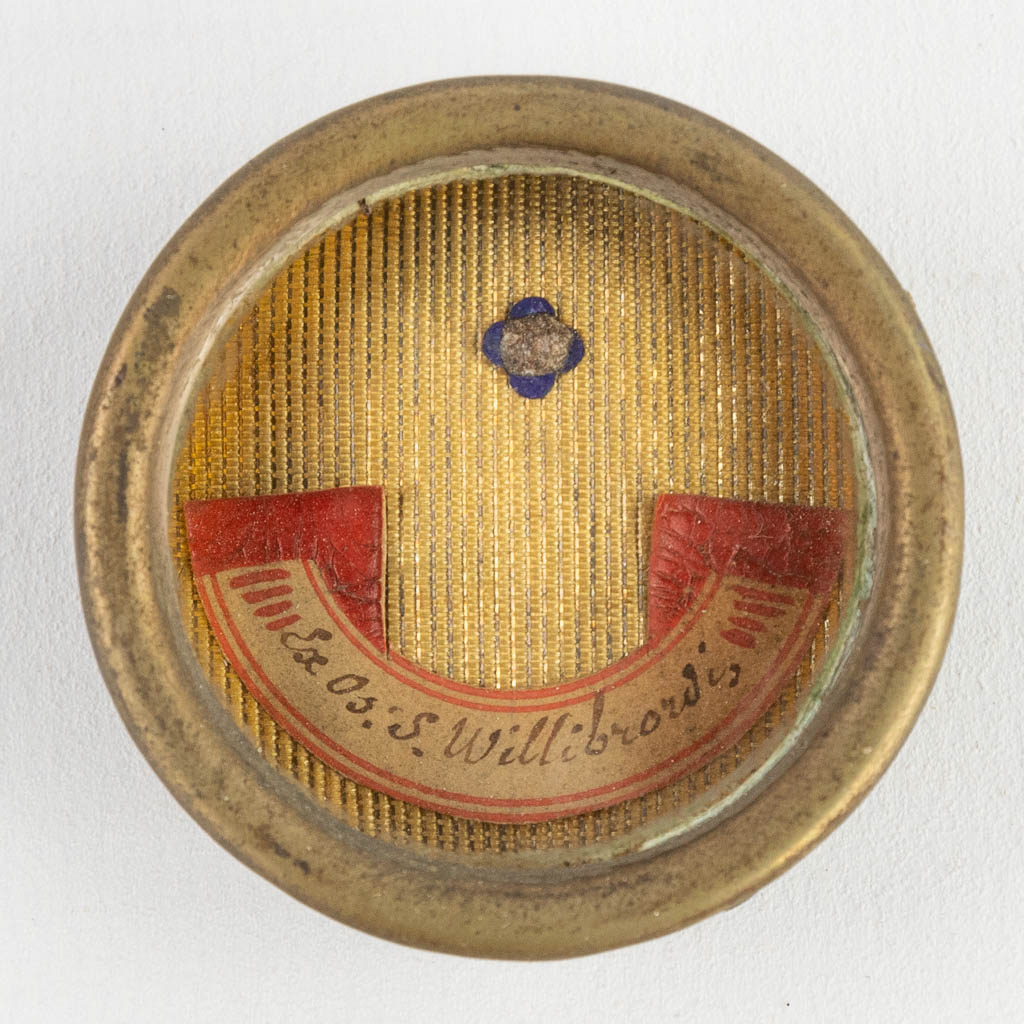 A sealed theca with a relic: Ex Ossibus Sancti Wilibrordi, Ep. C. 