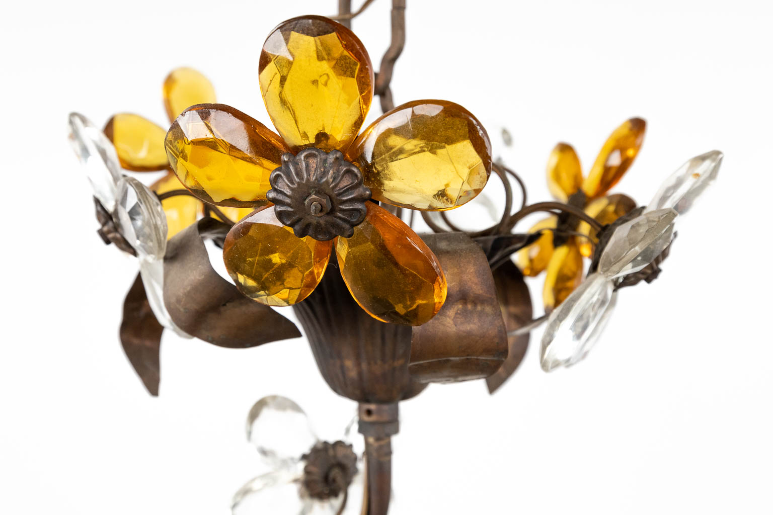 A chandelier with glass flowers, 6 points of light. 20th C. (H:70 x D:54 cm)