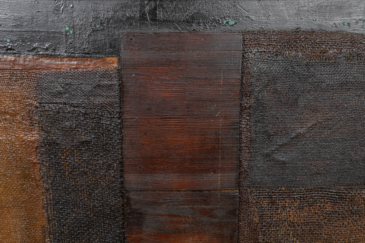 Gesigneerd 'MEURISSE (XX)' een grote mixed media op paneel. (175 x 95 cm)
