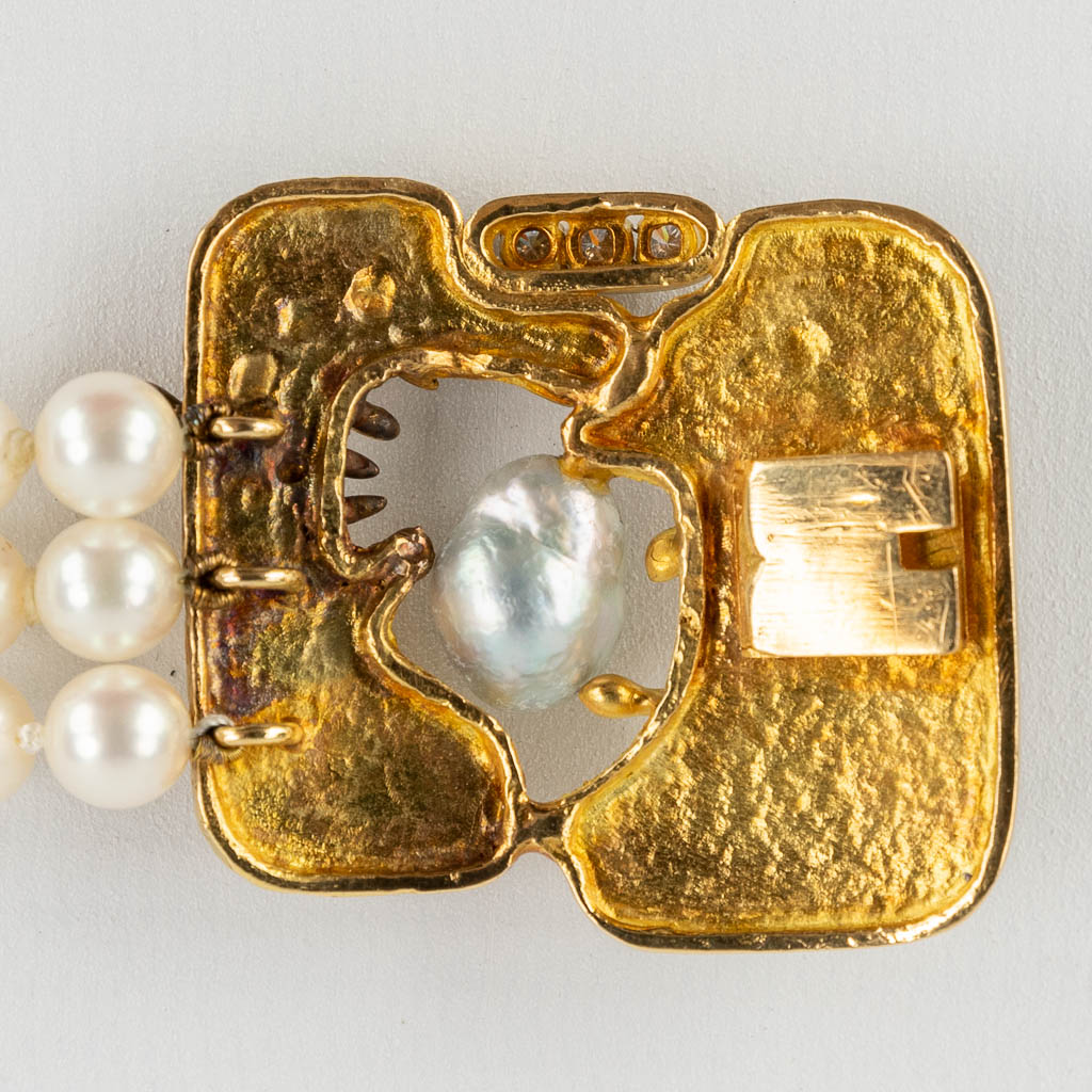 Wolfers Frères, a bracelet, necklace, pearls and 18kt gold. 20th C. (D:43 cm)