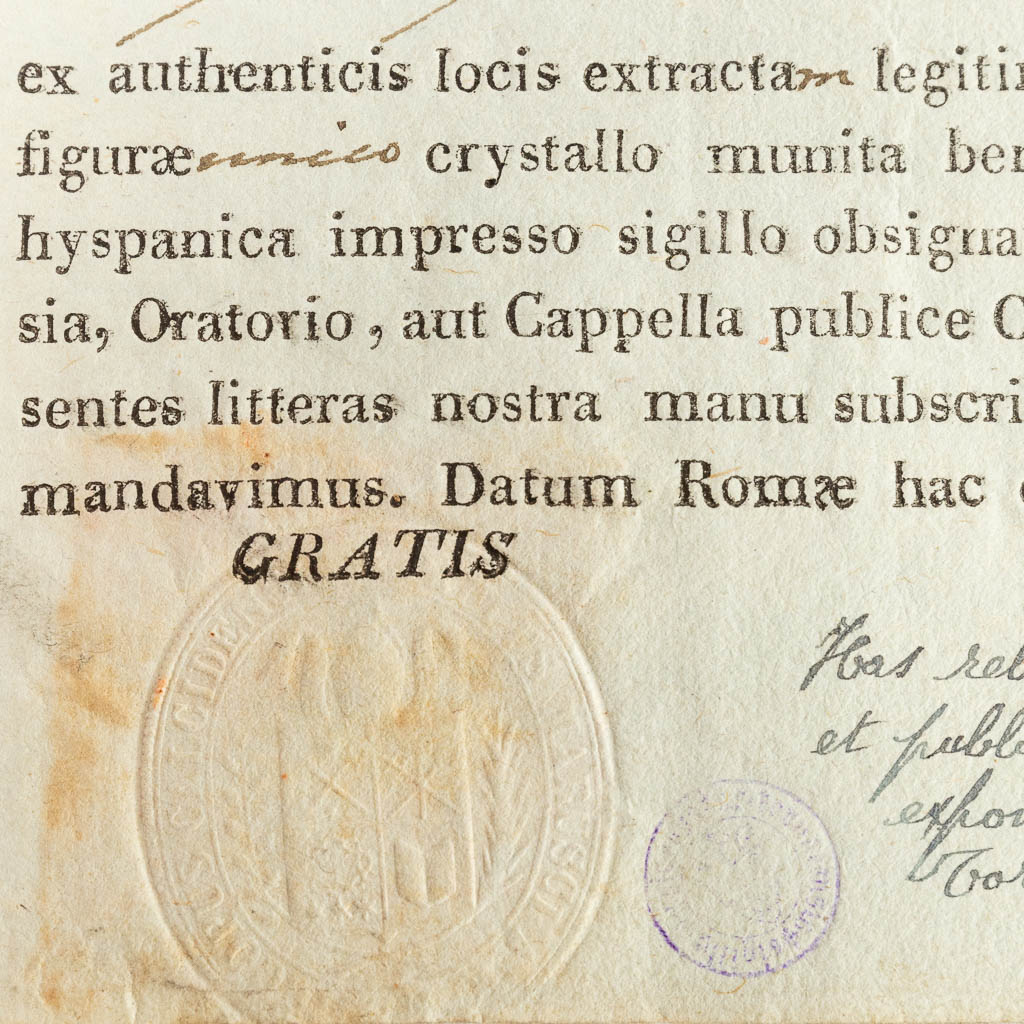 A sealed theca with a relic: Ex Ossibus sancti Ludovici Regi