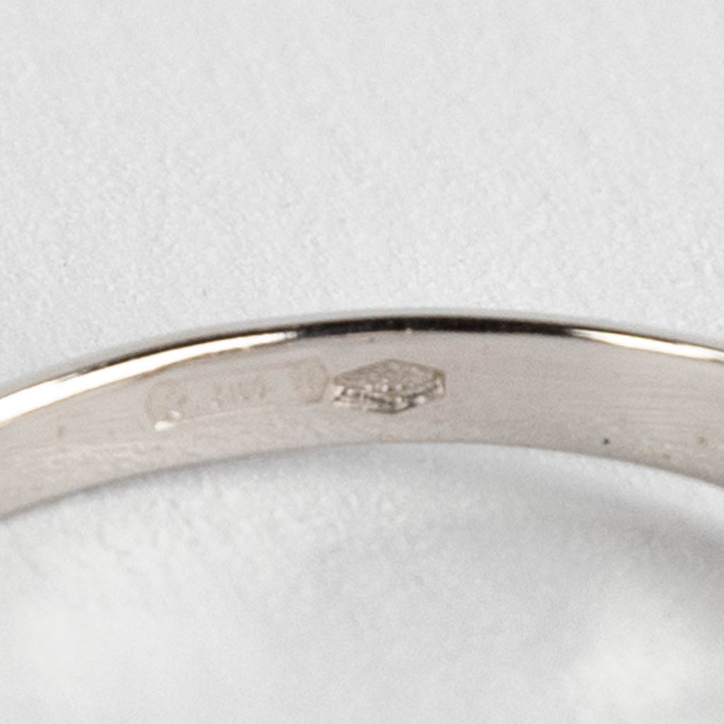 A ring with diamond, 18 kt white gold, approximately 0,20ct, ring size 57.