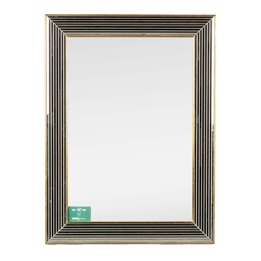 Deknudt, a rectangular and round mirror. (W:63 x H:85 cm)