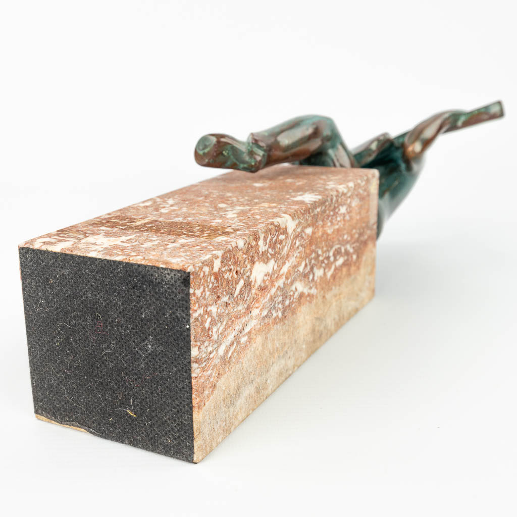 A collection of 2 modern artworks made of bronze. Christia Puell for PAOR S.A. & Yves LOHE. (H:34cm)