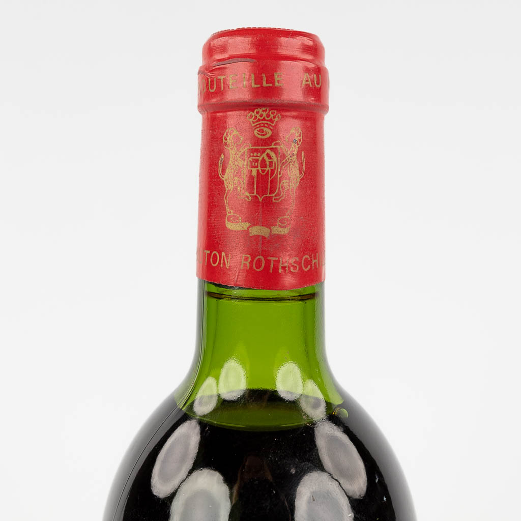 Château Mouton Rothschild, Special edition by Andy Warhol, 1975. (H: 30 cm)