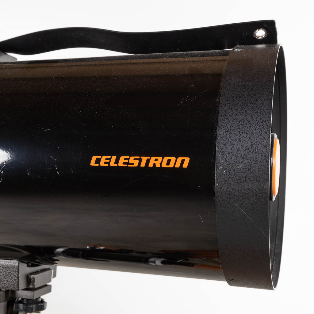 Celestron, a stargazer on a tripod. Including a storage box with accessories. 20th C. (H:137 cm)