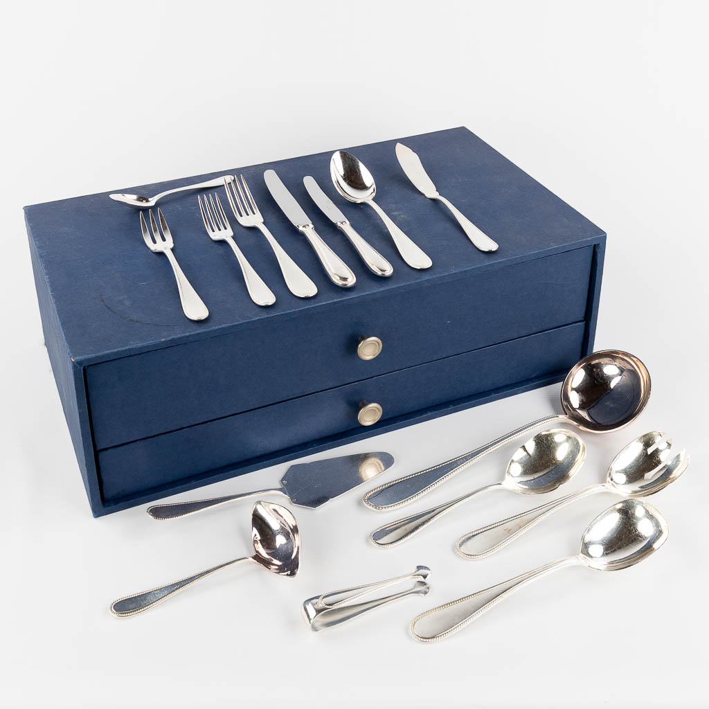  VanStahl, model Perles, a silver-plated cutlery in a storage box. 99 pieces. 
