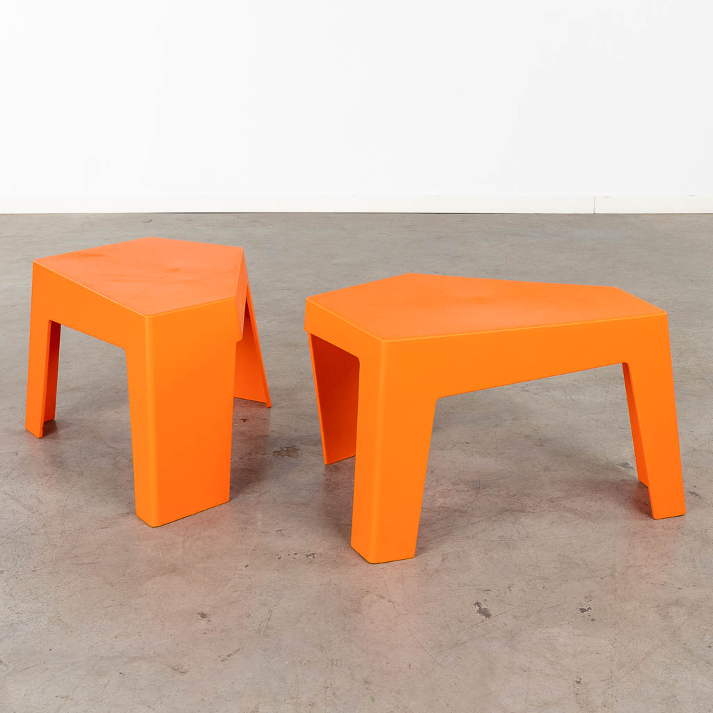 Arne QUINZE (1971) 'Pair of stools' Quinze & Milan (D:46 x W:55 x H:35 cm)