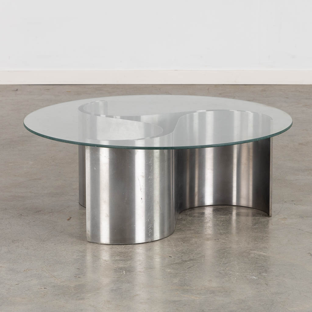 Patrice MAFFEI (1945) 'Comete' coffee table. (H:31 x D:82 cm)