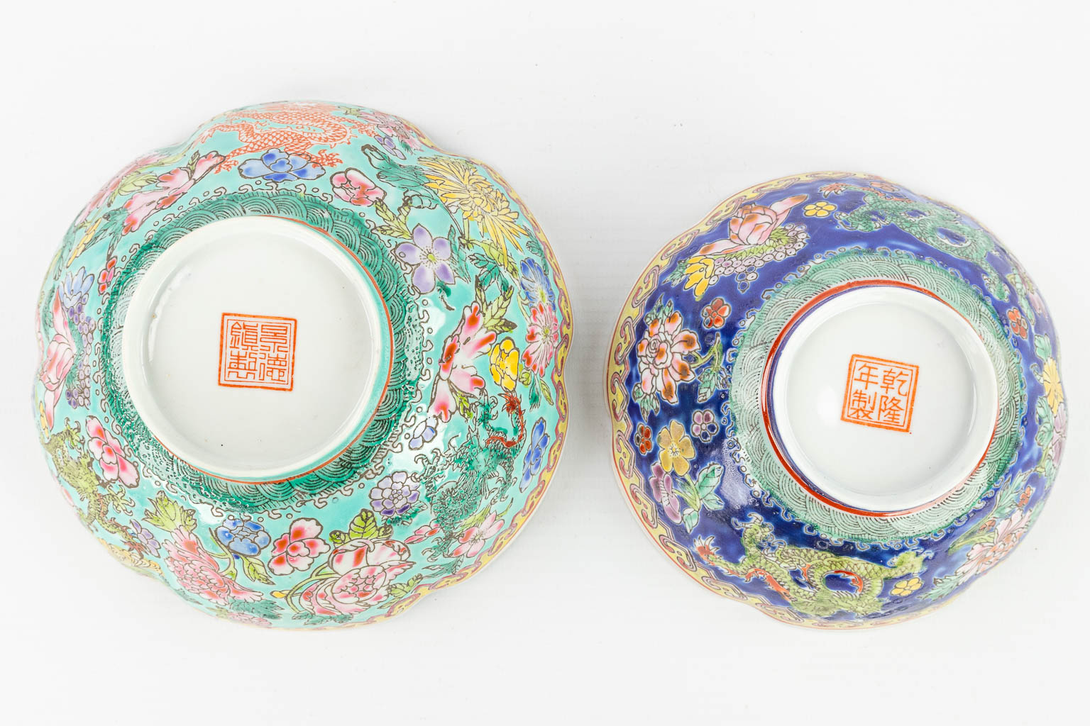 A collection of 7 Chinese bowls made of eggshell porcelain with hand-painted decor. Republic Period. (H:6cm)