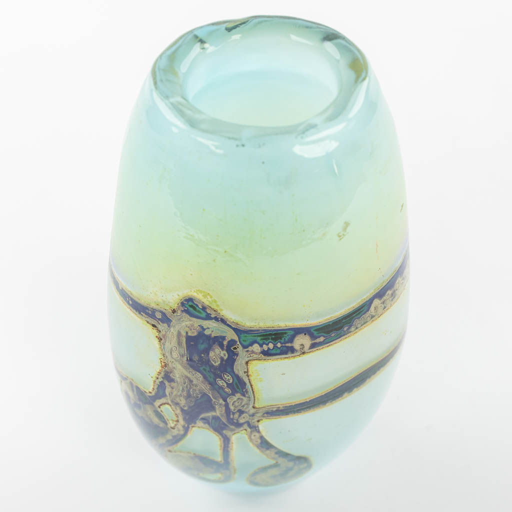 Samuel J. HERMAN (1936) en Louis LELOUP (XX) een vaas gemaakt uit glas en gemerkt Val Saint Lambert (H:29,5cm)