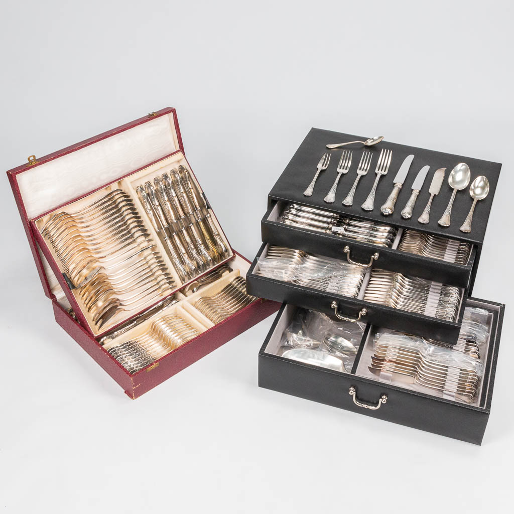 A collection of 2 silver plated cutlery sets of which 1 is marked Wiskemann, model 'Fleury'. 