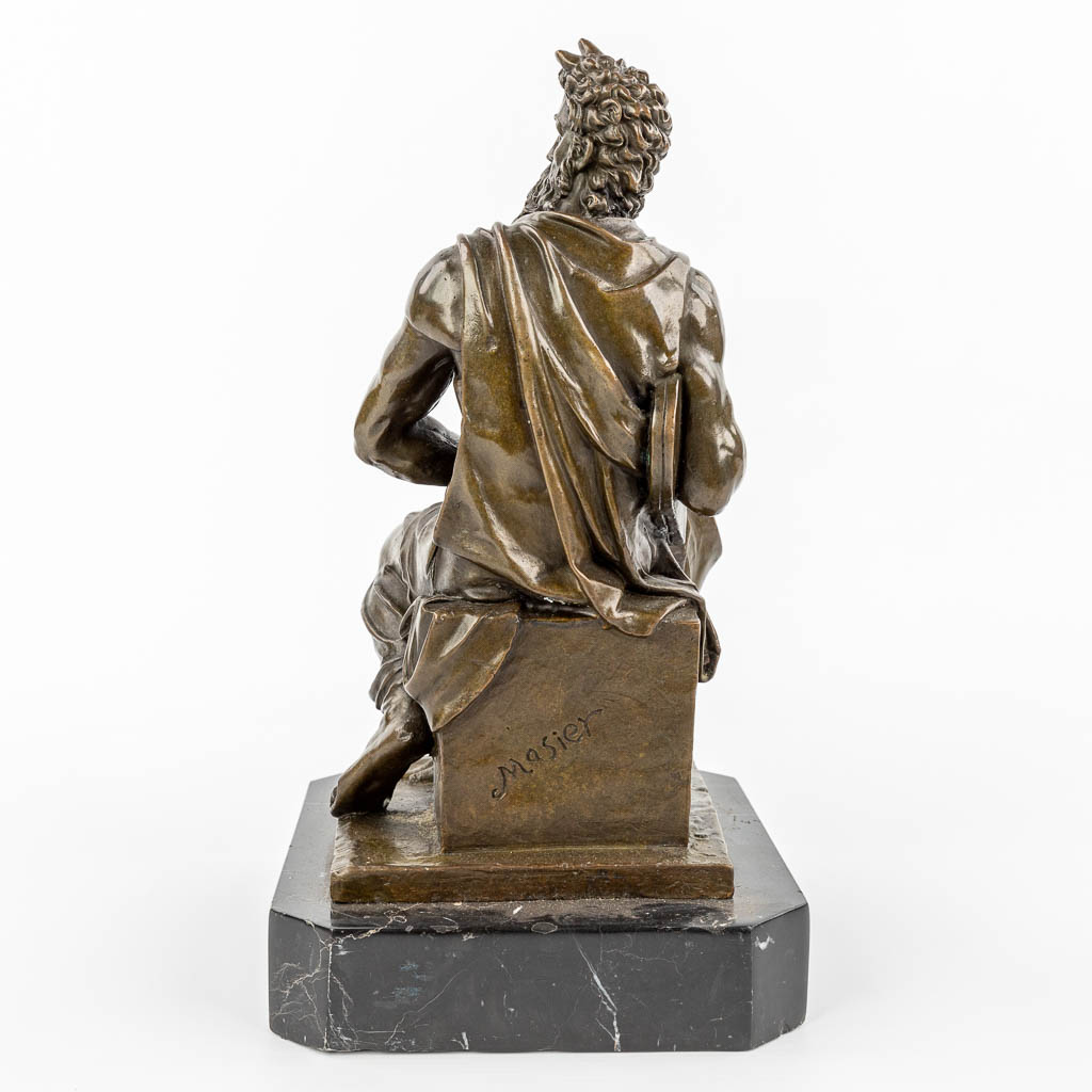 C.A. MASIER (act.1847-1932)  'Mozes' een bronzen beeld, naar Michelangelo. (H:29cm)