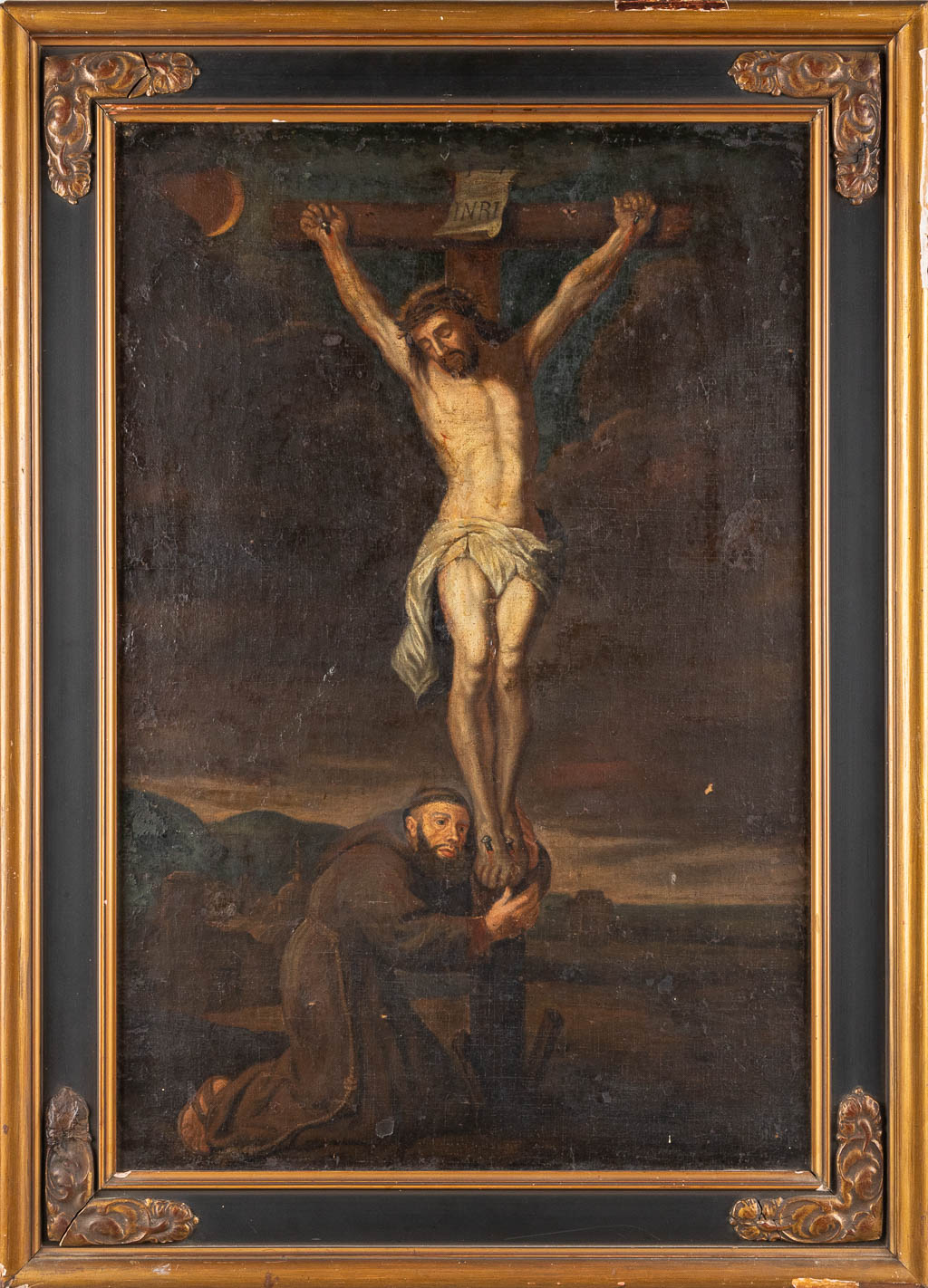 Een antiek schilderij 'Christus aan het kruis', olie op doek. 18de eeuw. (W:49,5 x H:73,5 cm)