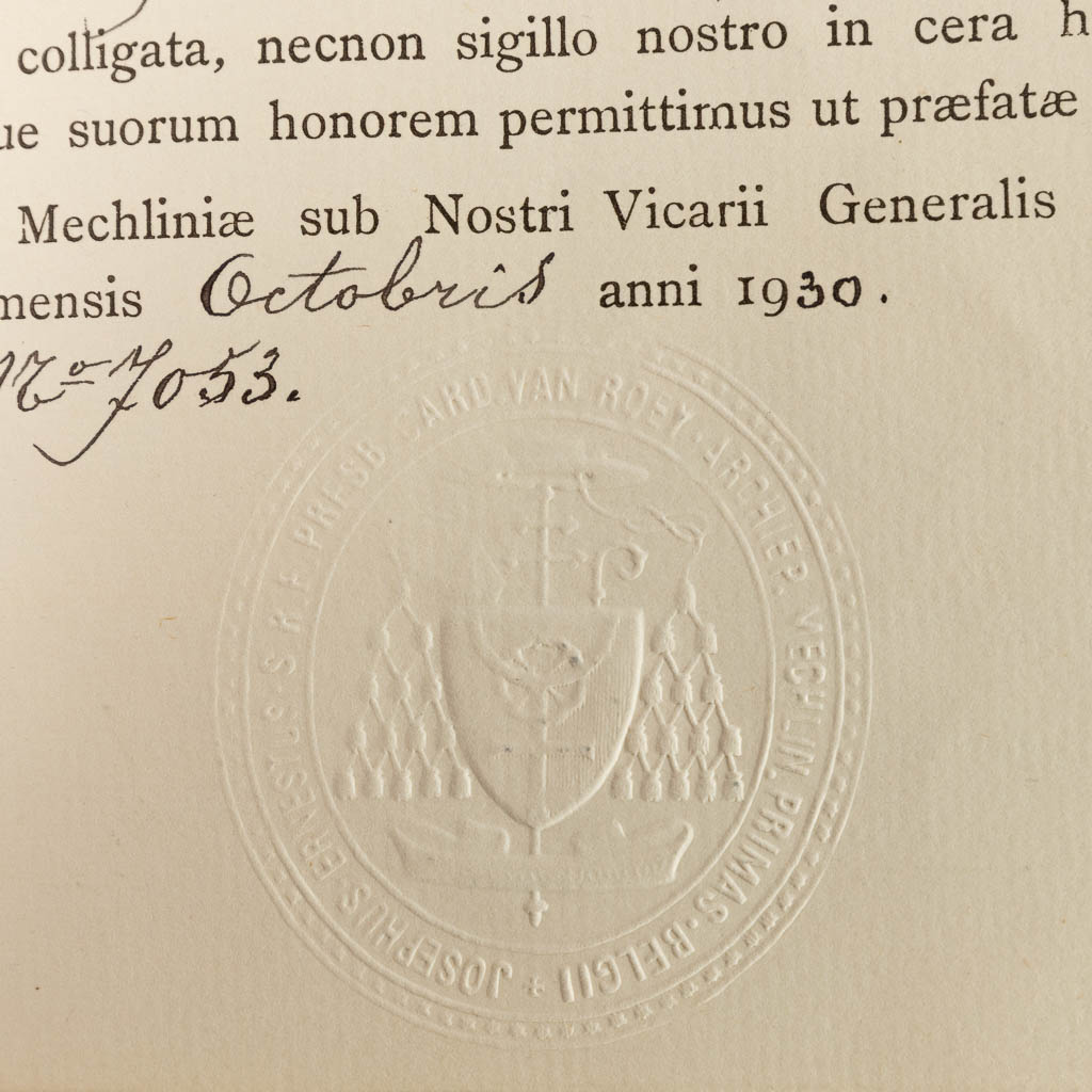 A sealed theca with a relic: Ex Ossibus Sancti Henrici Imperatoris