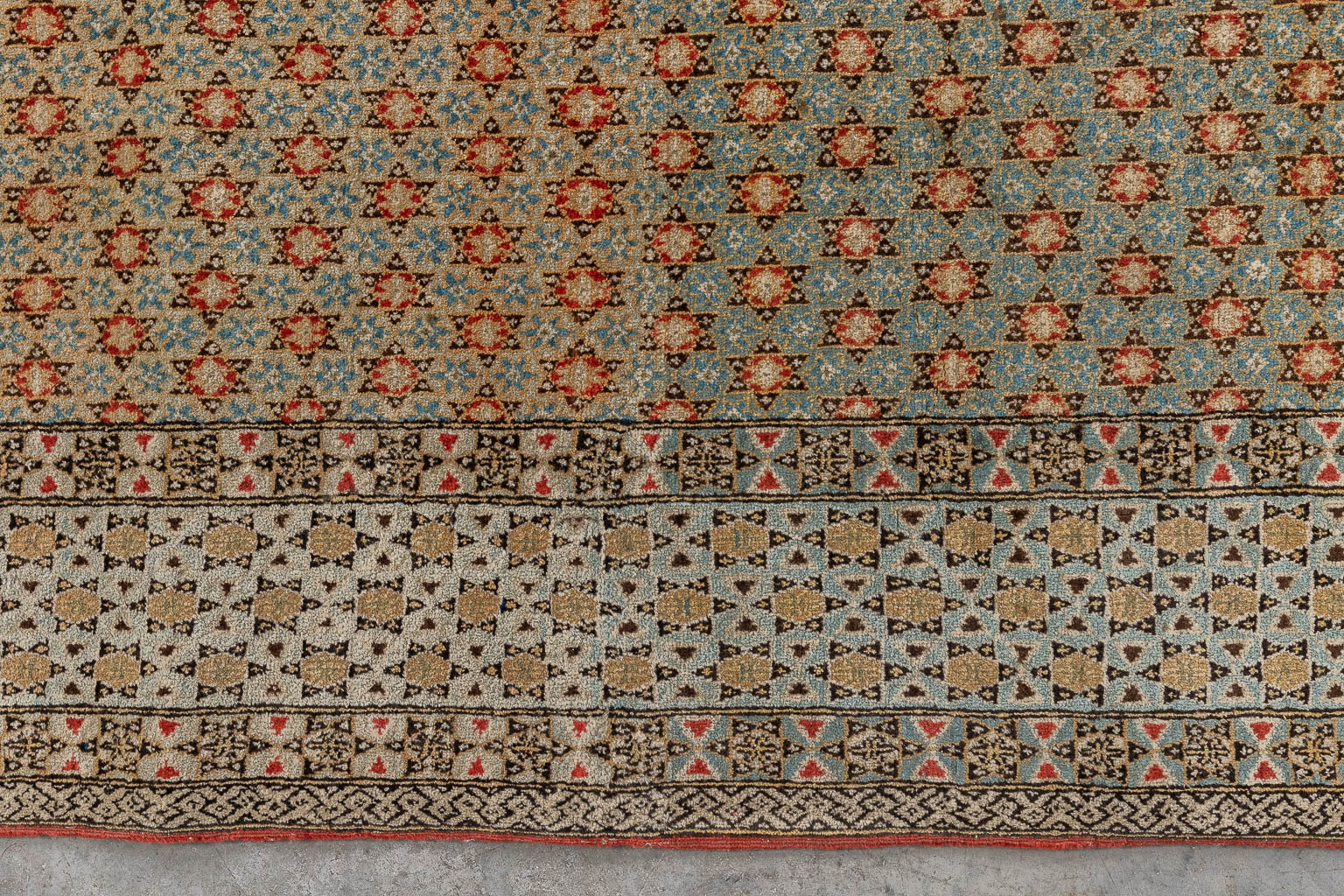 A collection of 2 Oriental hand-made carpets. Persia. (L: 220 x W: 134 cm)