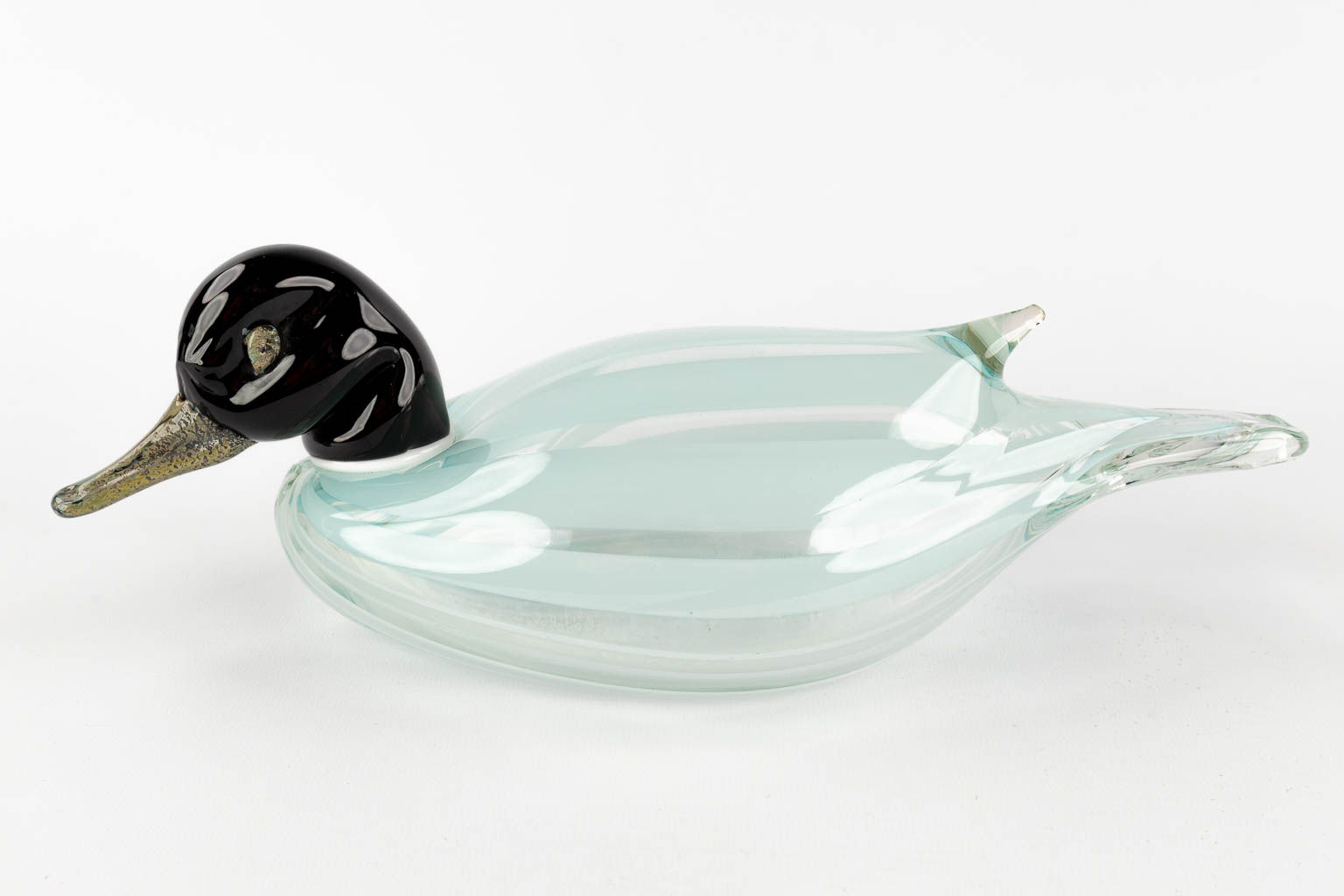 Two ducks, glass, Murano, Italy. Cenedese. (D:12 x W:30 x H:10 cm)