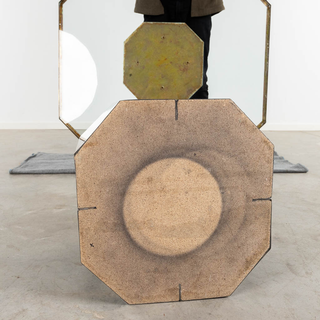 Nadie Jenatzy, an octagonal coffee table, brass (D:110 x W:110 x H:37 cm)