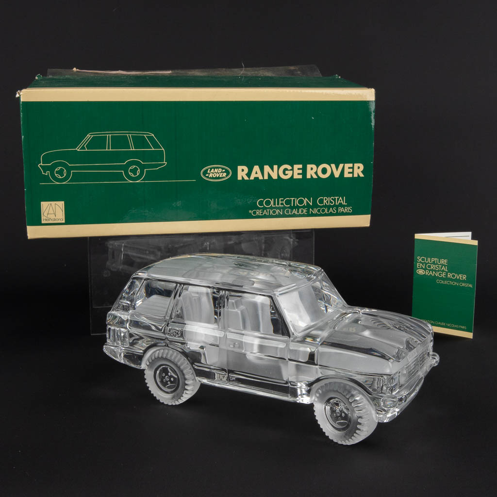 Claude NICOLAS 'Range Rover Sport', Kristal, 20ste eeuw. (D:10 x W:22 x H:9,5 cm)
