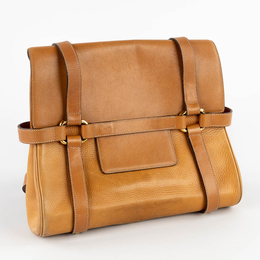 Delvaux, a brown leather handbag, original fabric storage bag. (W:32 x H:30 cm)