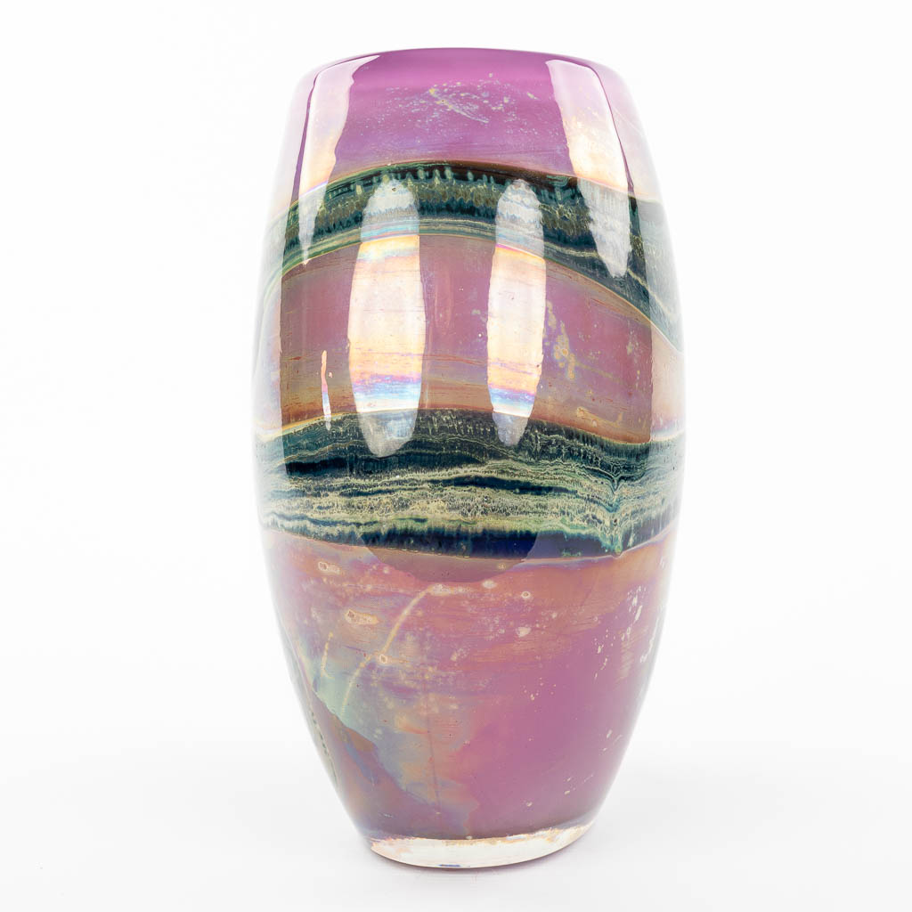 Samuel J. HERMAN (1936) Een vaas gemaakt uit glas en gemerkt Val Saint Lambert (H:28cm)